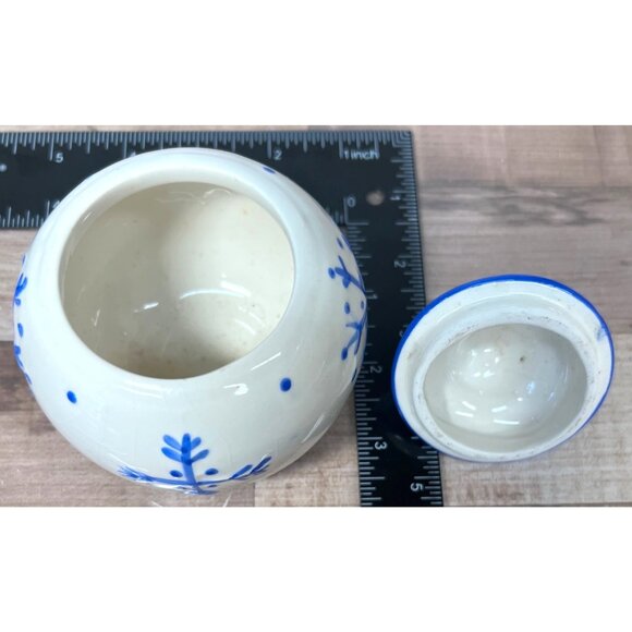 Ceramic Snowflake Ornament Jar With Gold Lid - 4.75" Tall - Picture 5 of 5